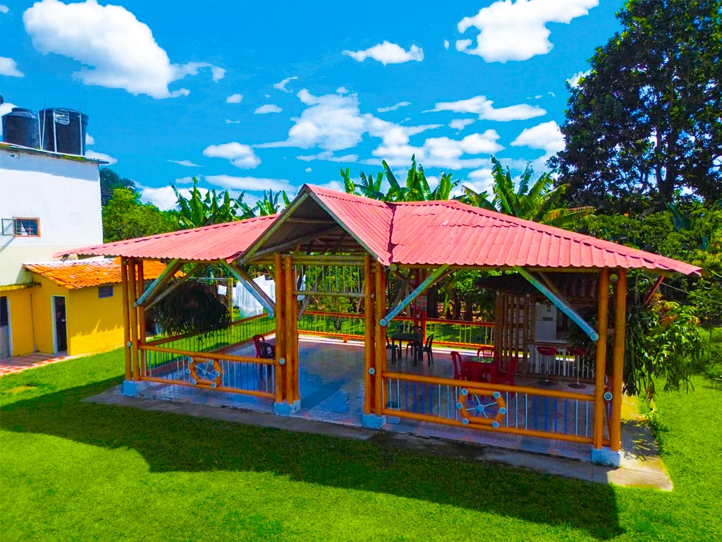 detur, de tur, detur finca hotel shalom la dorada, eje cafetero, montenegro, la tebaida, fincas, quindío fincas, fincas, turismo, descanzo, vacaciones, finca hotel