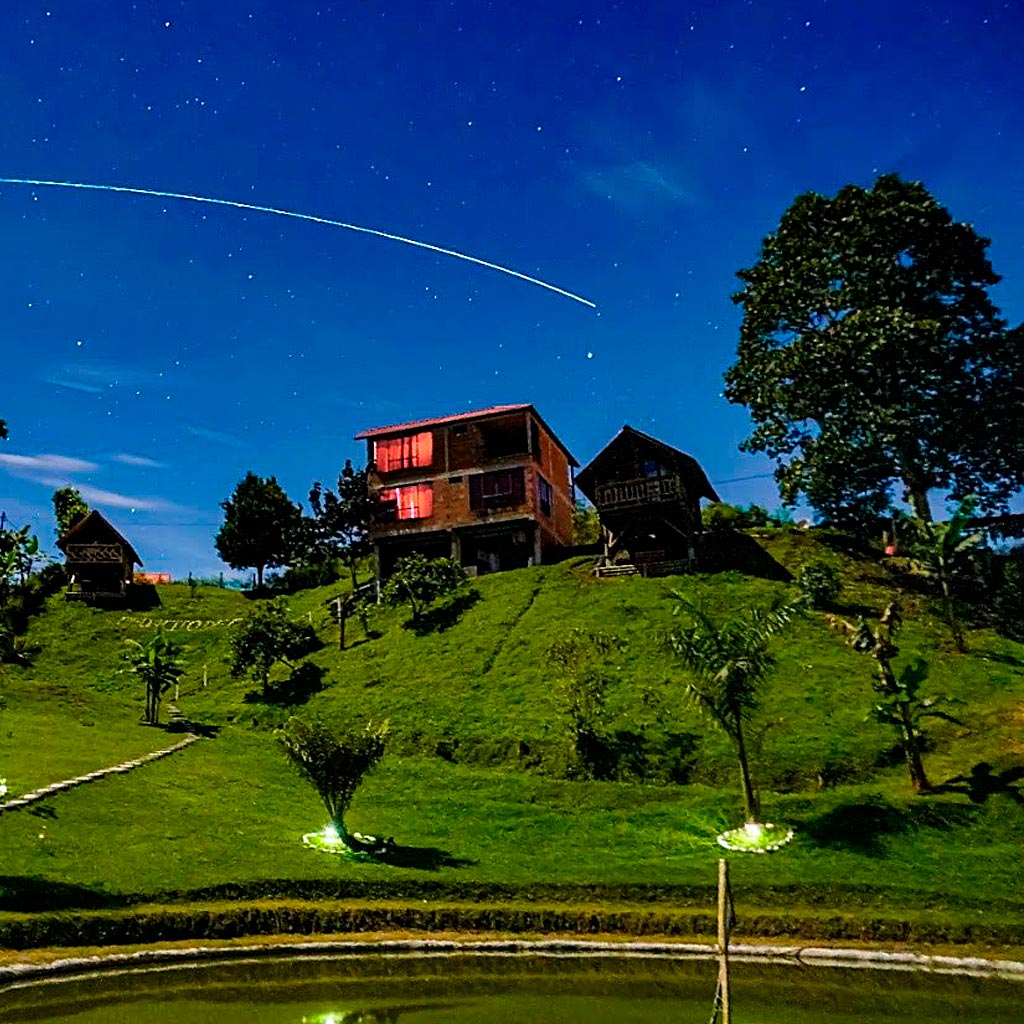 detur, alojamiento en cabañas, filandia, quindío, cabañas en guadua, turismo, descanzo, vacaciones