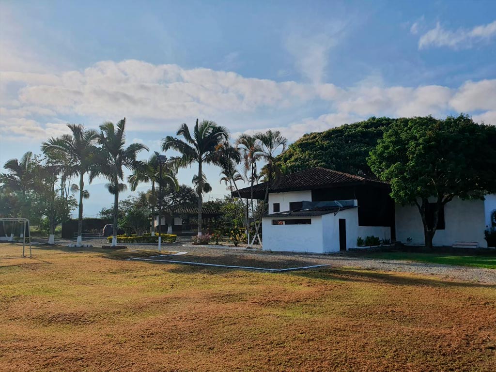 detur, de tur, detur fincas fincas en La Tebaida, fincas en alquiler La Tebaida, alquiler de fincas en La Tebaida, fincas turísticas en La Tebaida, finca vacacional La Tebaida, finca campestre La Tebaida, fincas en el eje cafetero